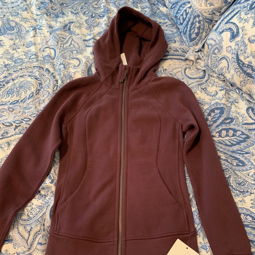 Lululemon Scuba Hoodie size 4